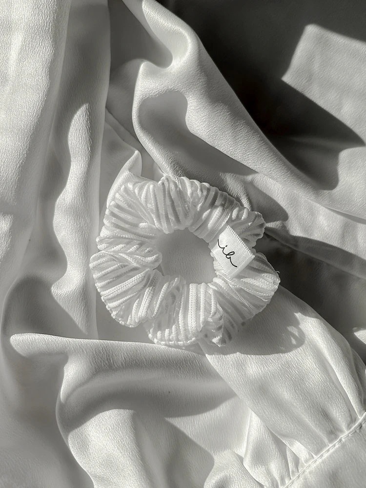 SPRUNCHIE EXTRA HOLD Pure White