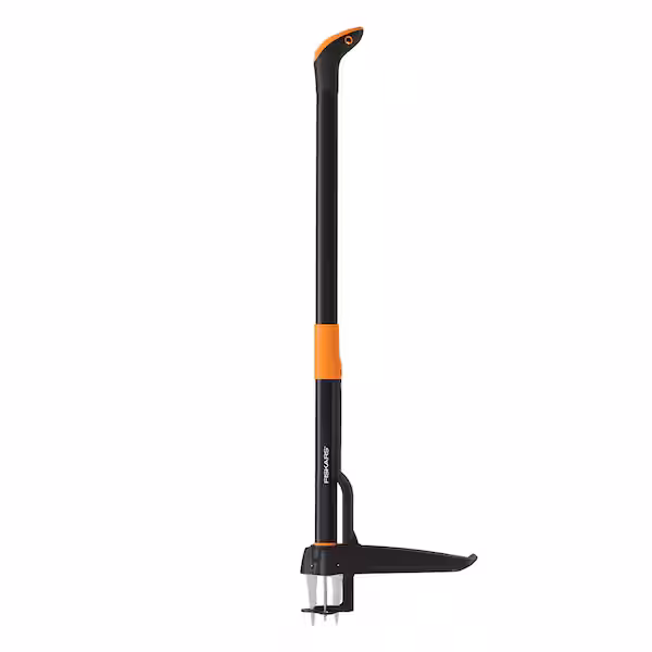 Fiskars 4-Claw Stand-Up Weeder